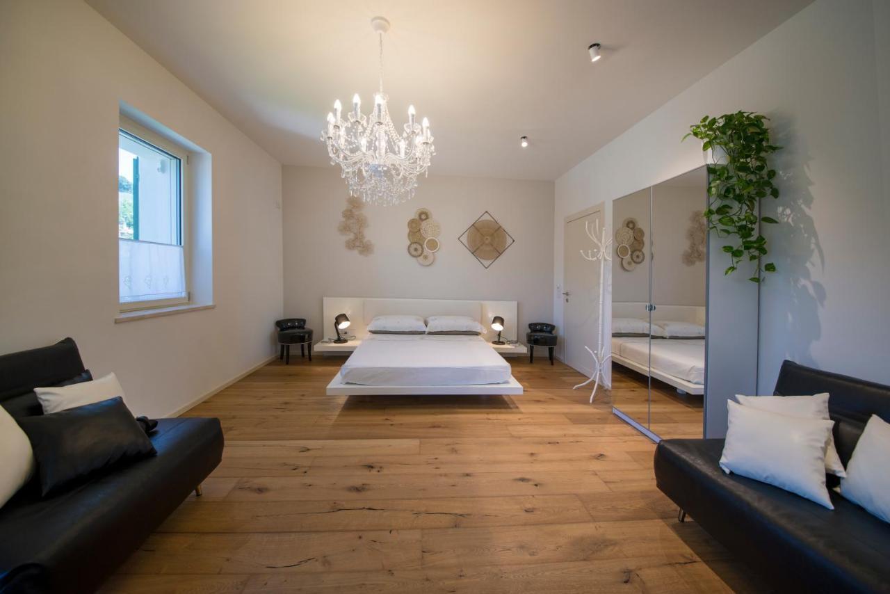 Giuliveto Bed And Breakfast Foligno Exterior foto